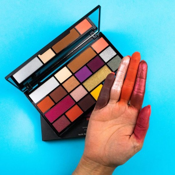 5/$50 Makeup Revolution x Jack Shadow Palette - Picture 10 of 14